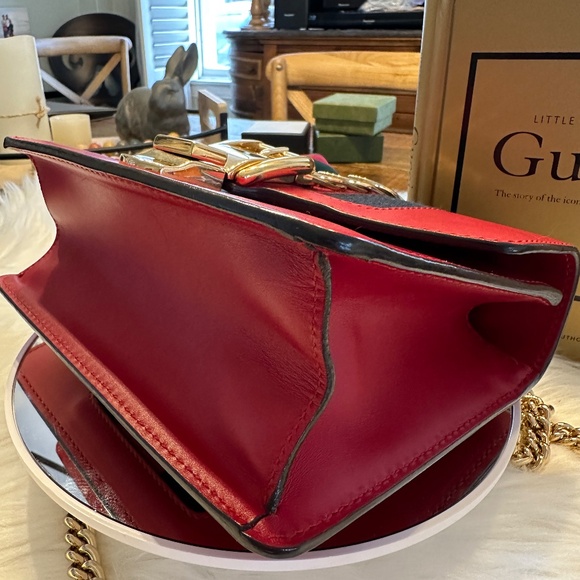 ❤️💙Gucci Mini Sylvie💙❤️ - Picture 4 of 7